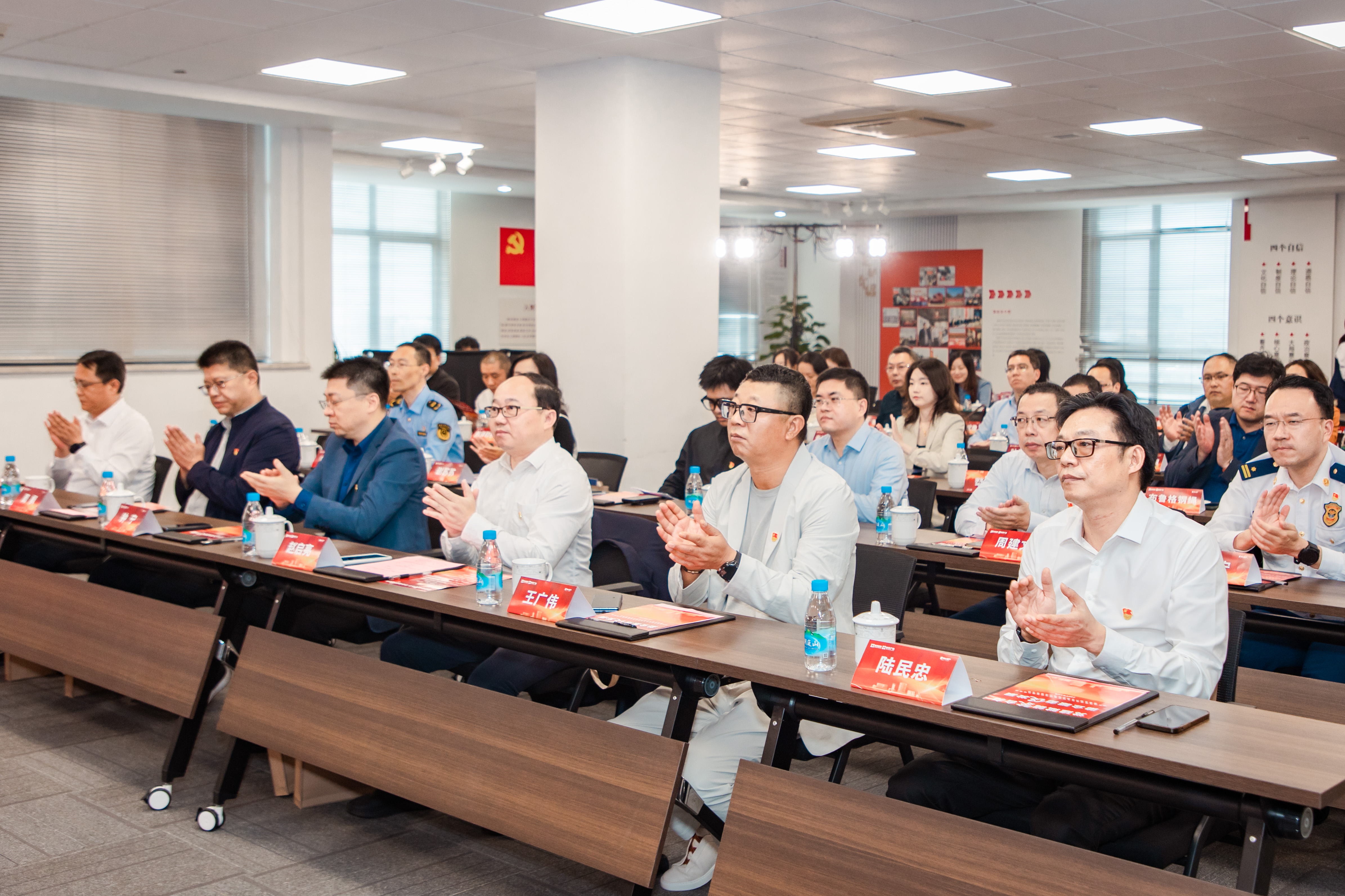 2ddcddef2d5ecec89a8651e954e6f01