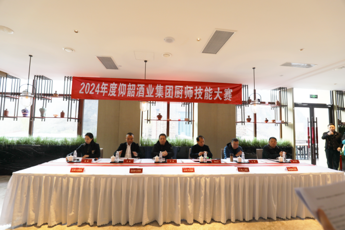 17f3b3f530eea55d7cddcc036d0c2460