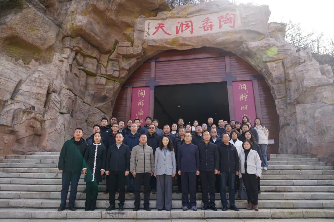 1aa3921a6ee84b96b3478a3f5c2a70ae