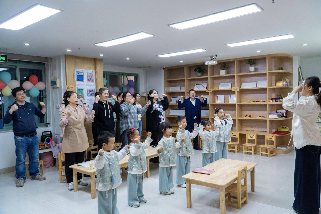 8f8d81ae81ee1f694598cb13ae3890f0