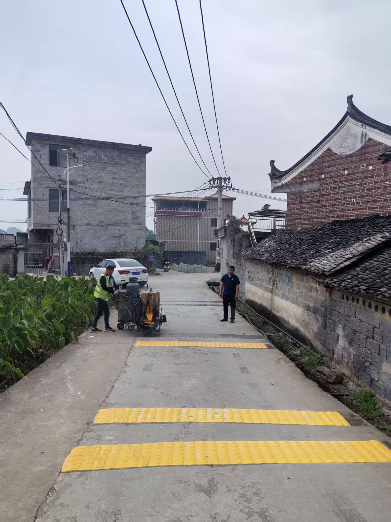 369998741183e0d30e97eb6a125daa63