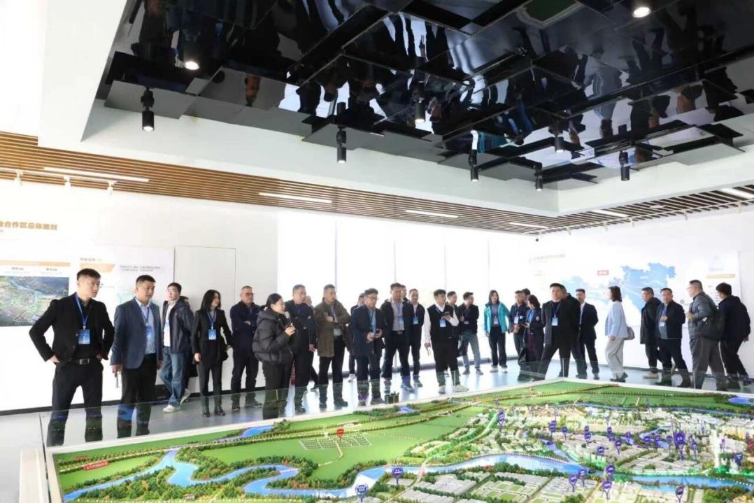 ea122b52370b6efc879c8ad0fd546f04