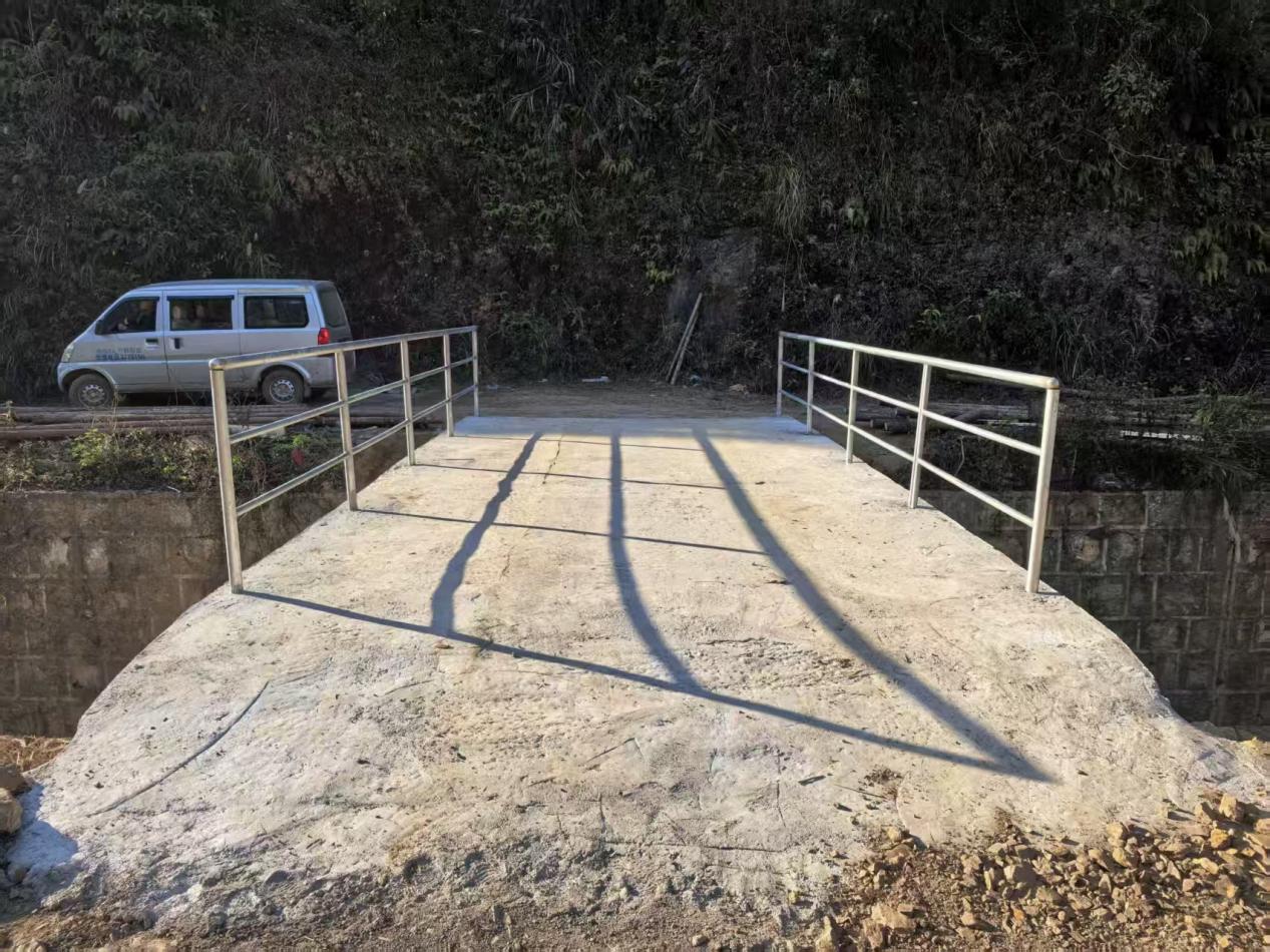 d284fccdb2fe6517551fa43b8971559f