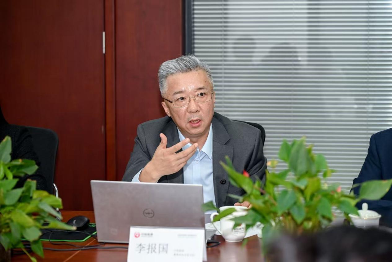 0a51d5f55dcd8736c7cbf2f1d644a4c2