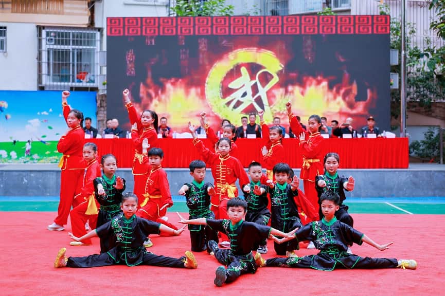 f79511ee1219564eb07e1d79822baf27