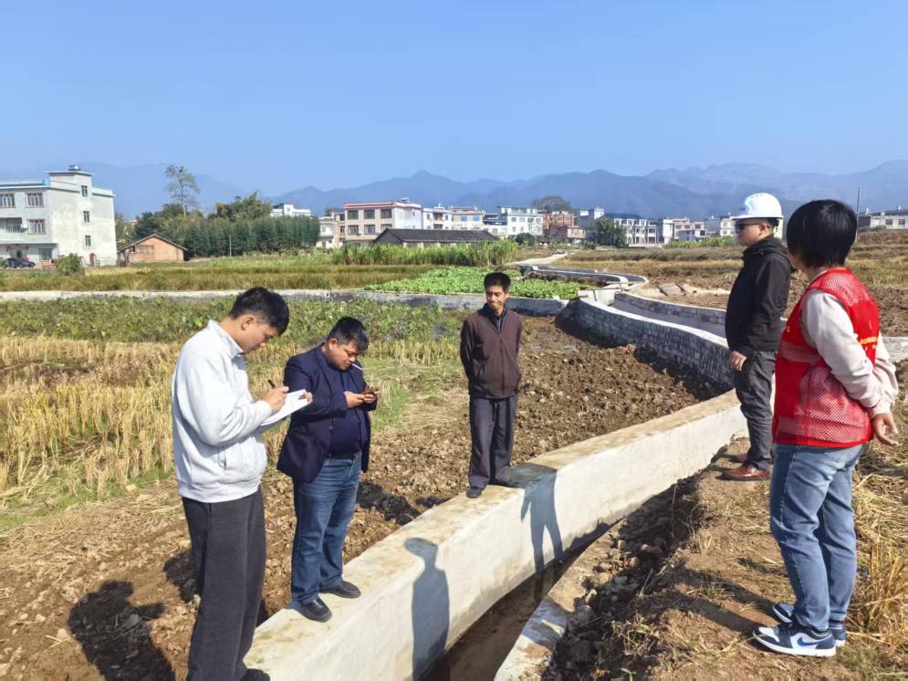 880071d4-7b96-45e7-9297-8cd9047a2e2f