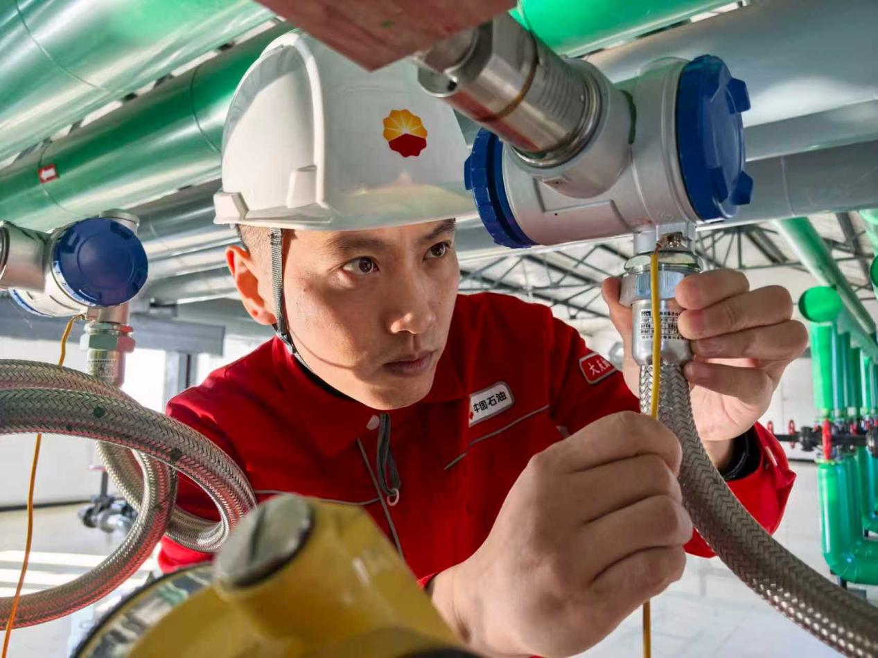 f6de60a0877478cf951d8ebcf1326420