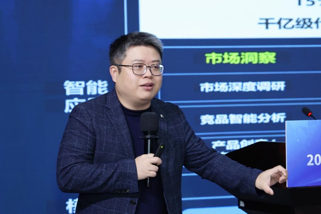 海康威视数字技术股份有限公司副总裁兼企事业群解决方案部总裁 李亚亚