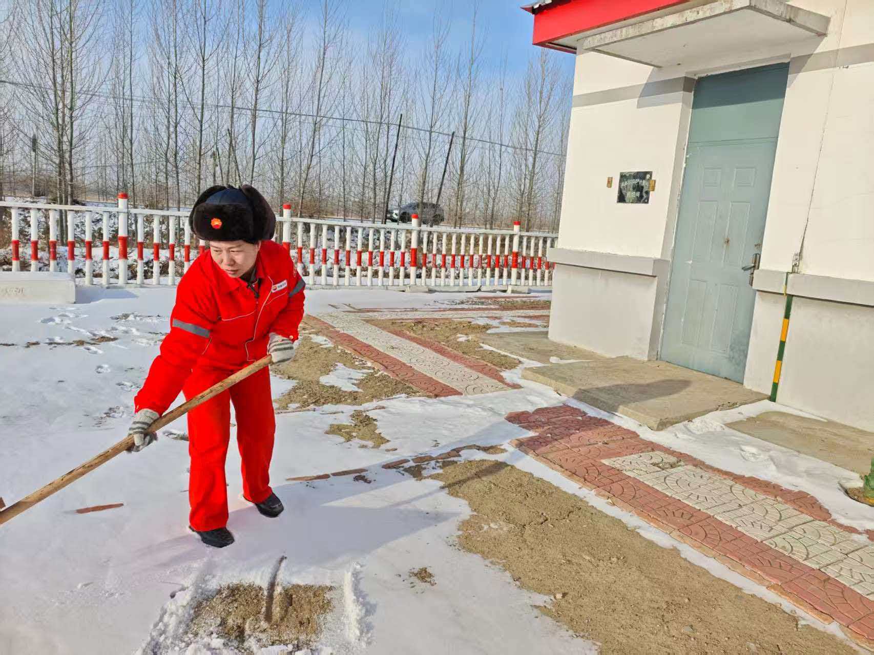 401注采班-苏红梅-采油工