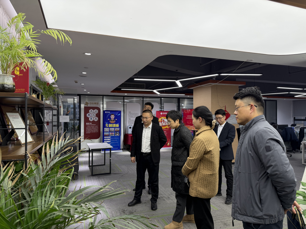 9fc4cce5-8fa1-48f2-b26c-ce9534f9383e