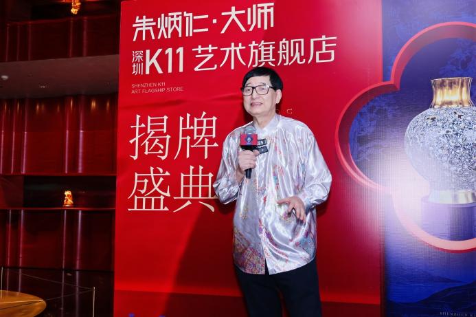 5 052A4129-opq4337055157