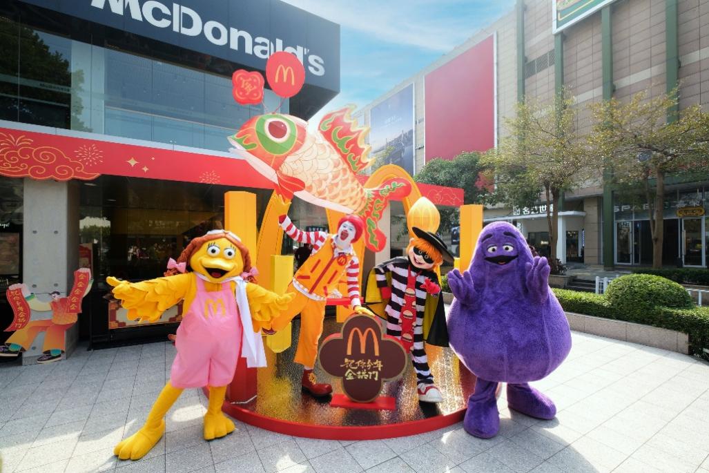 图片包含 建筑, 户外, 前, 小AI 生成的内容可能不正确。