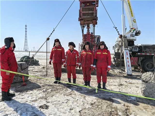 2318a705e2254d5463d4edd7aa38921e_origin