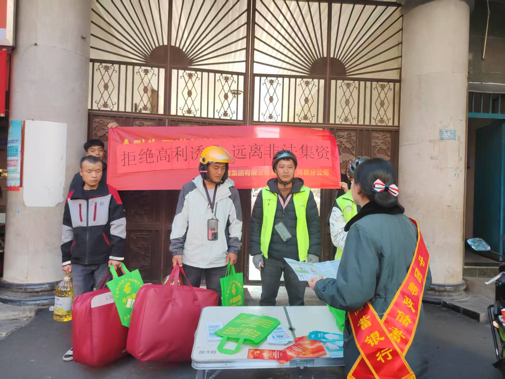 72195ed3c869ed5a750a33cd824e08a2