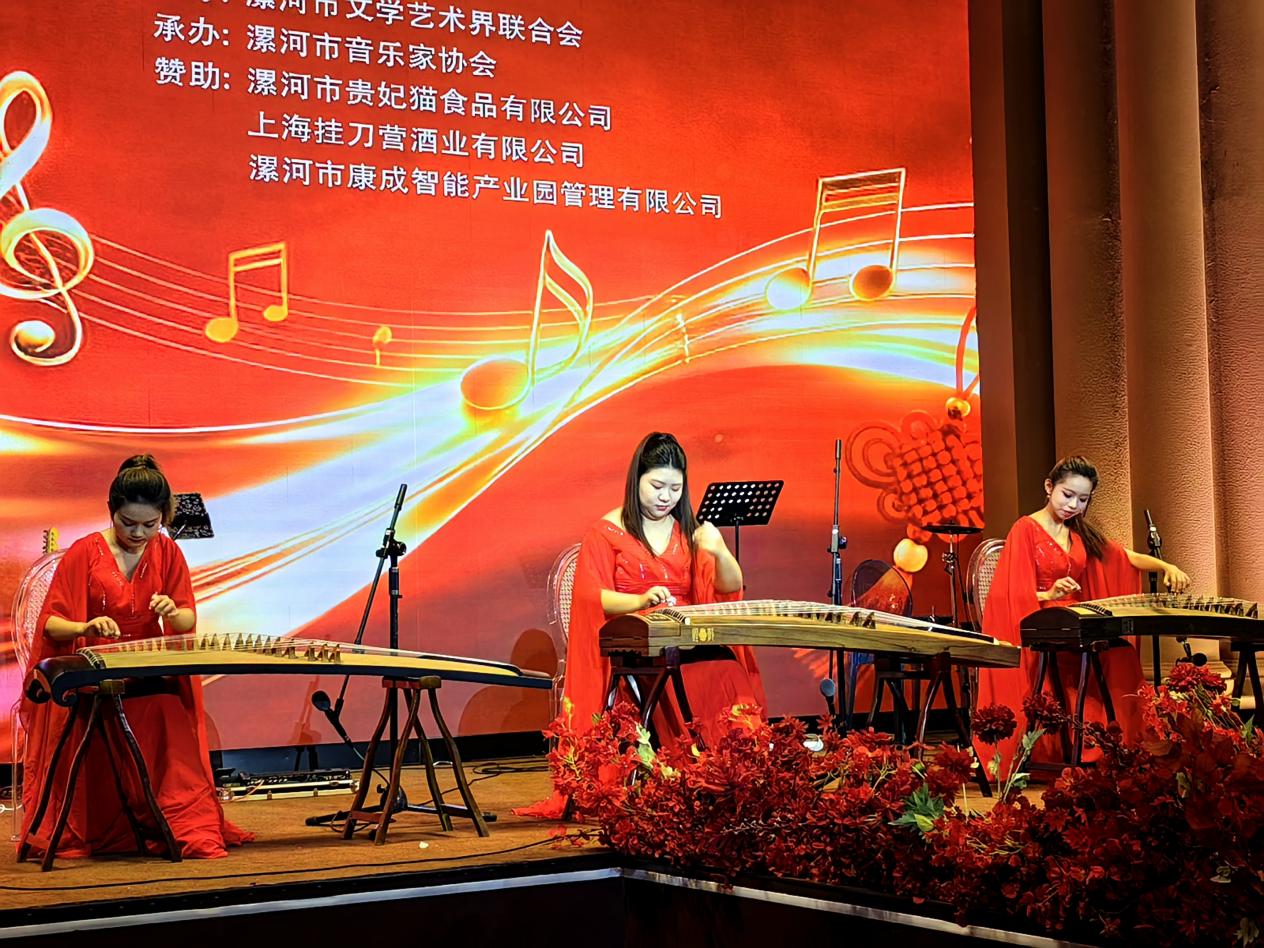 d2ebe3dc4ff8502ea086eed6e8f8afc