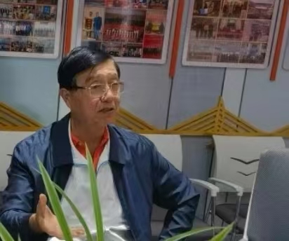 bb054686b2984e9ee2f3ce1597feb23c