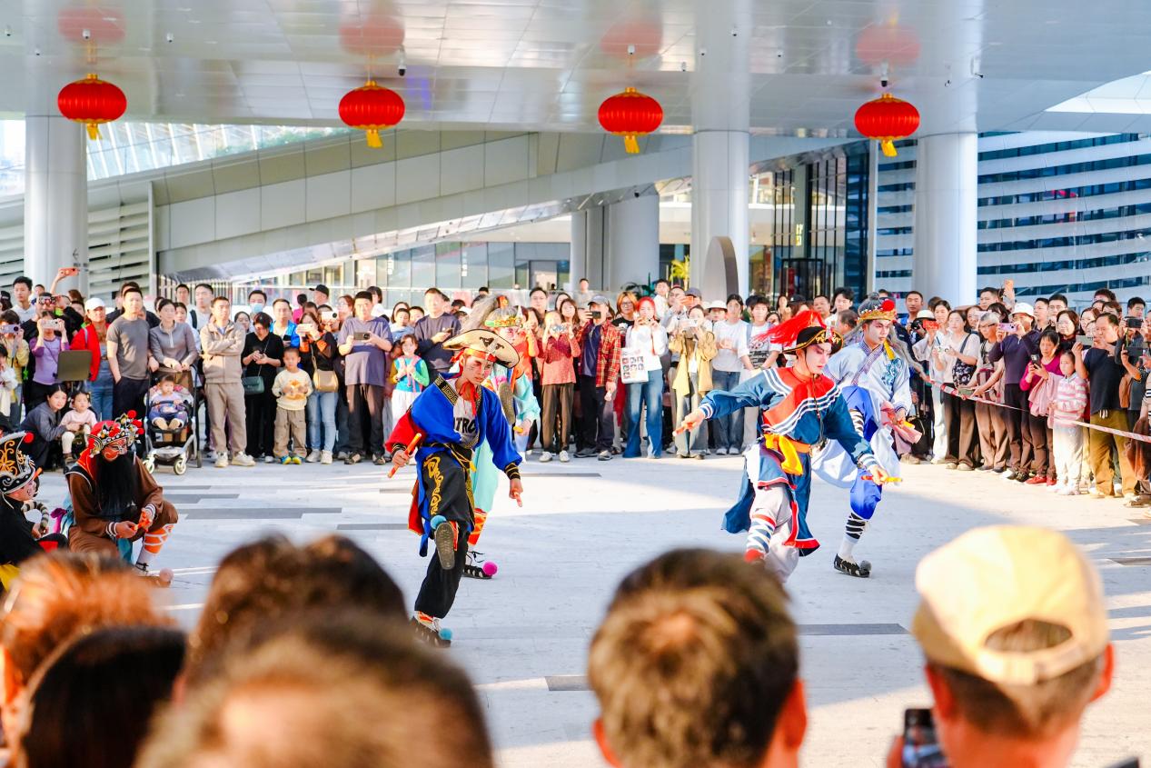 4375622019a43836e76353137a95b0c6