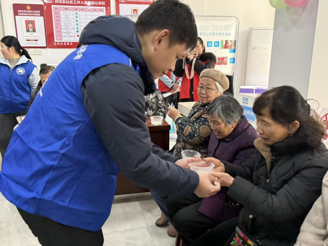 fb1aebd30757d350b69028bc230ff576