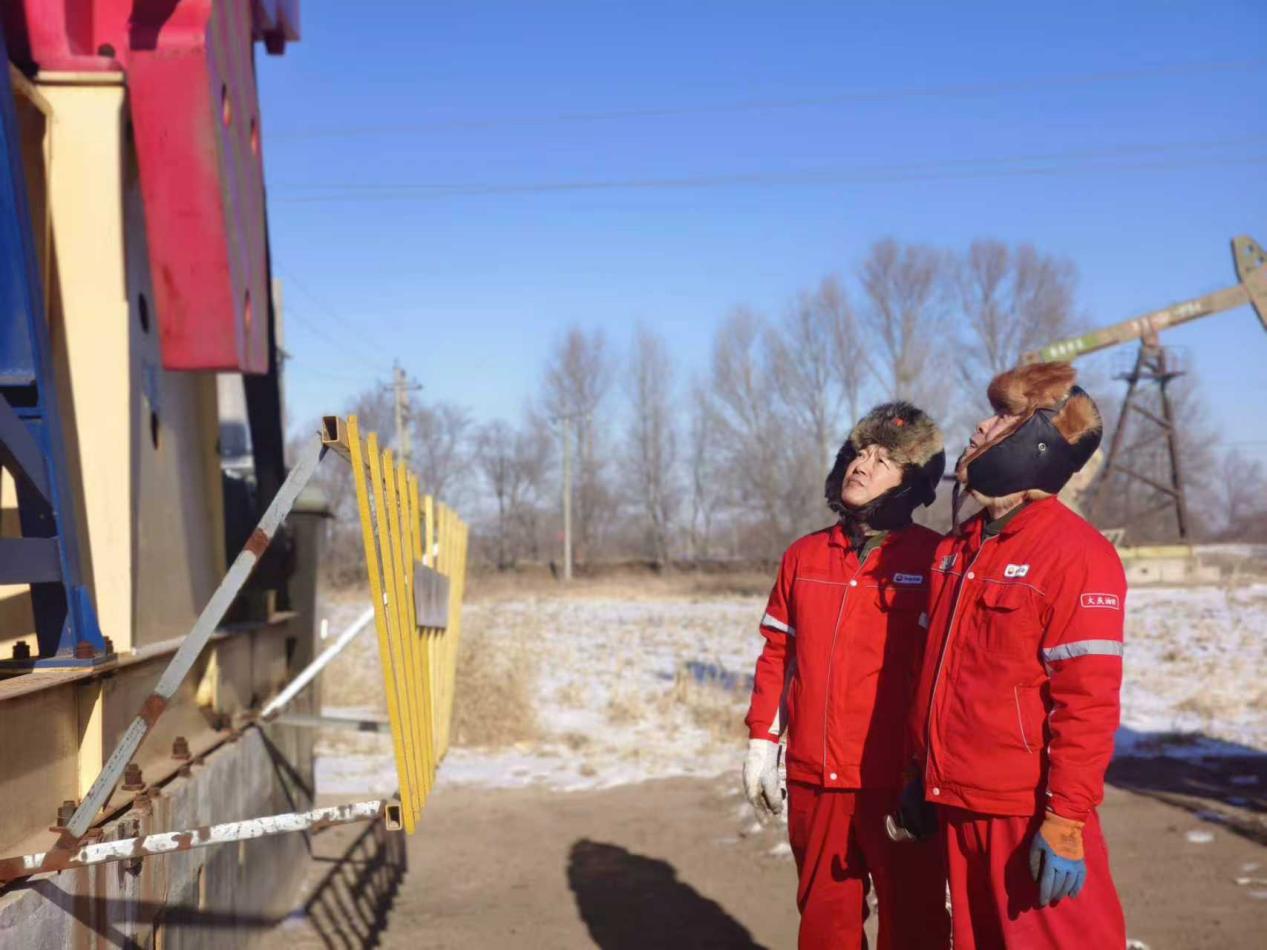 6713e36455296190bcfb815838f4518f