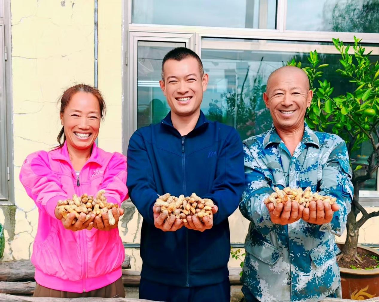 83fb1f27f8df238f75a0fc5dcdb9f143