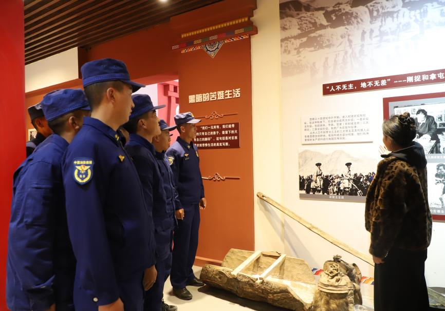 ͼΪ����Ա����������˵