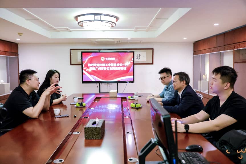 f962902552657a10cd741970bf678a6d