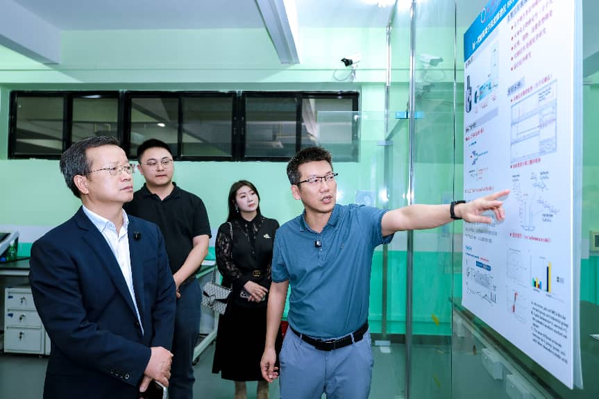 0dce5c05444821f314aa286d9cfd044c