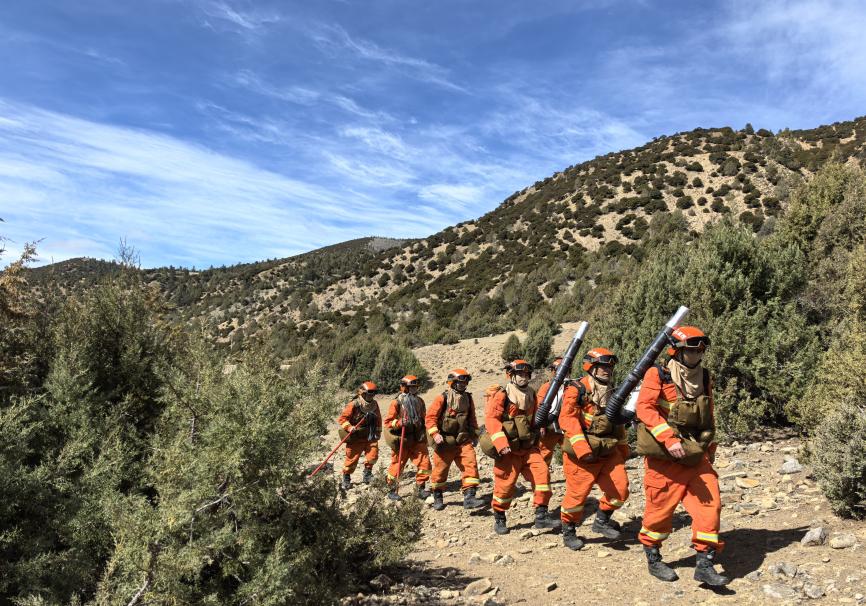 4 ��չЯװѲ��