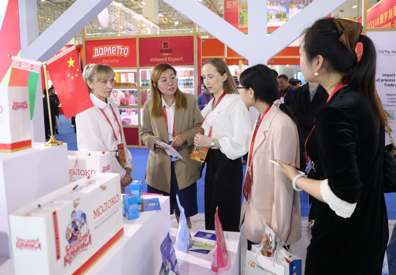 1776612096120668
