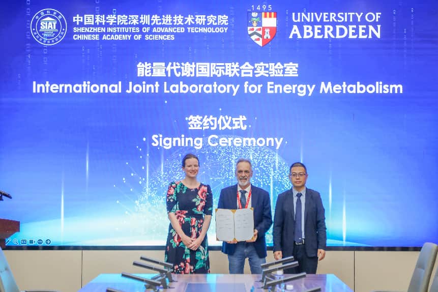 30c9236bd8c25ce6edc6ff2979957520