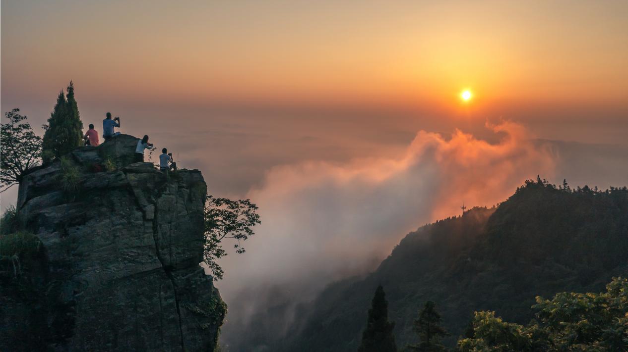 43-15旭日染薤山
