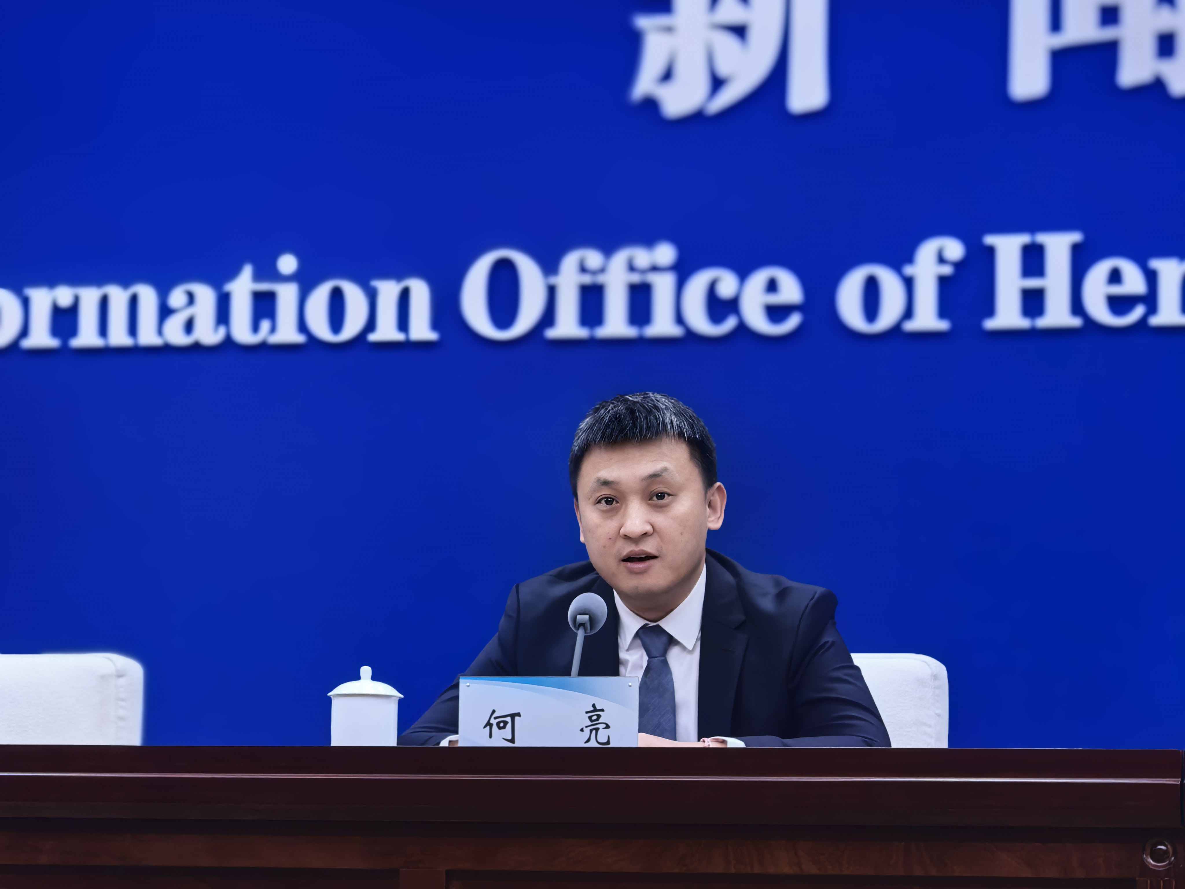 60ace7c2010aa89f36bb252fa8633ea1
