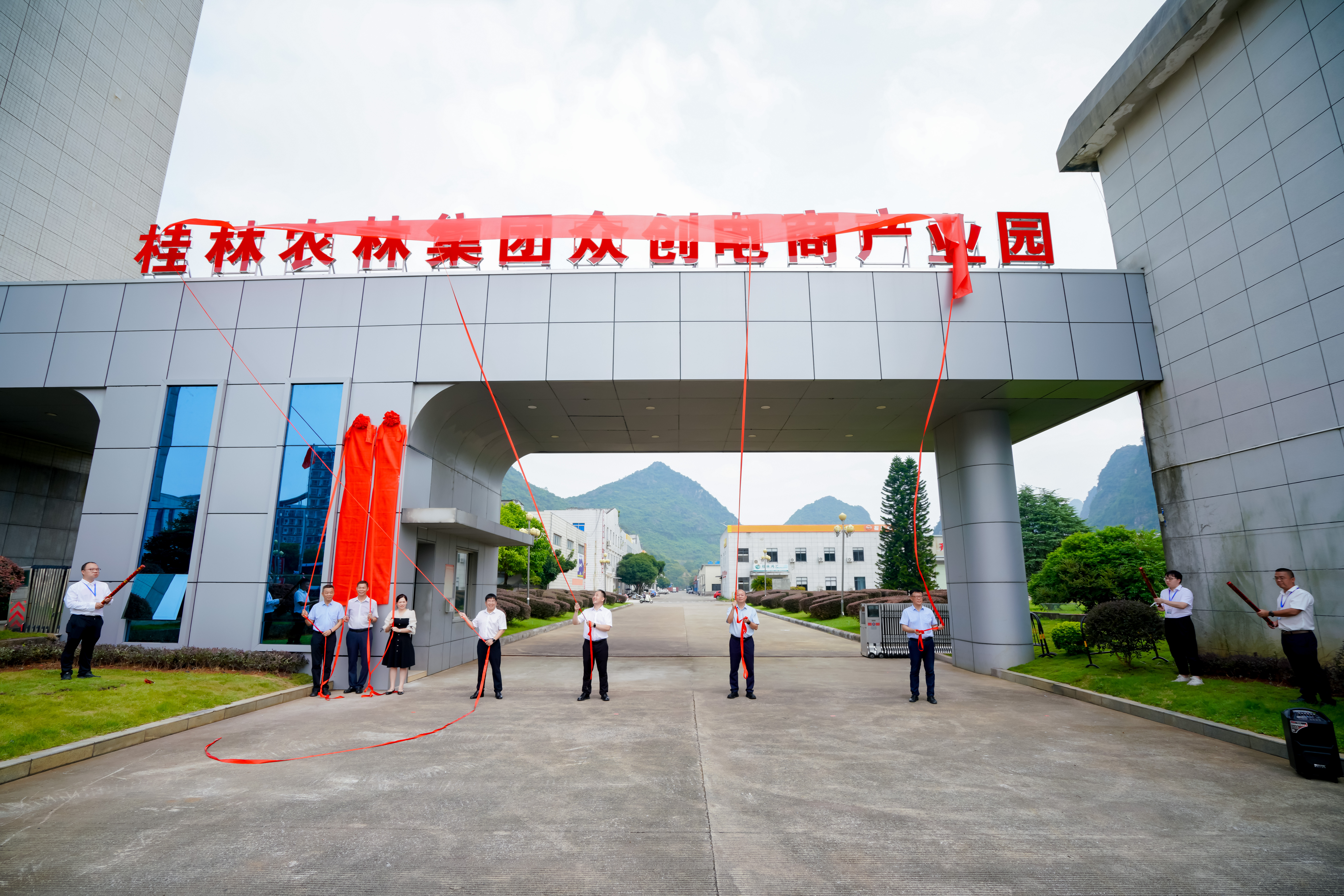 QIN01892_1